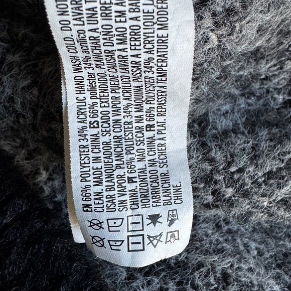 Men’s L Fuzzy Knit Cardigan Black White Abstract Pattern Button Front Grandpa - Picture 7 of 8